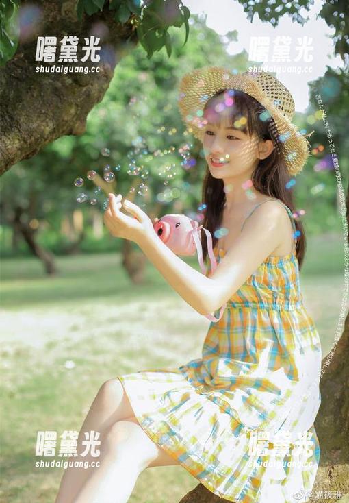 17c 感觉17c黑料地址是条‘路’啊,走着走着发现真有意思!