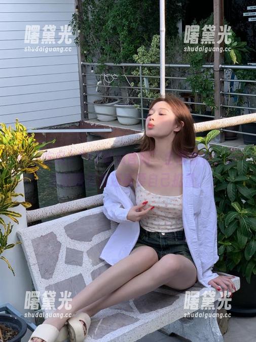 “17吃瓜官网”全面优化，分享的瞬间你还真要自己掂量。