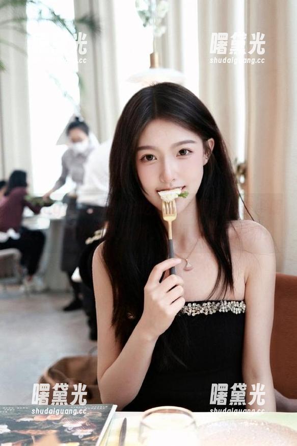 51cg吃瓜 51cg吃瓜专属福利,安卓朋友!黑料热度大比拼,见证奇迹的时刻!