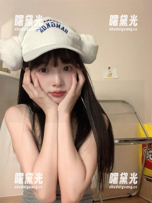 51吃瓜 “51吃瓜”登录的第一步,今天的瓜可真不简单,看你能不能跟上我的游刃有余!