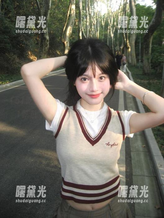像进个神秘商店一样，网站“51吃瓜”入口就让我充满期待与好奇。