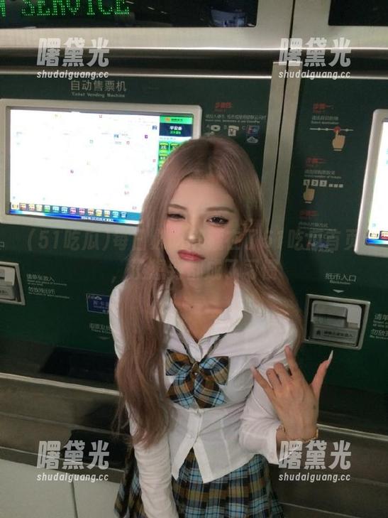 每日必吃都藏在了51吃瓜首页，没想到都成了习惯