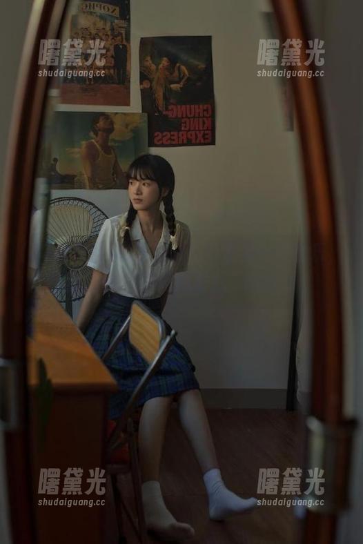 51吃瓜群众 疯狂分享也是另一种快乐,特别是在“51吃瓜群众”app上。