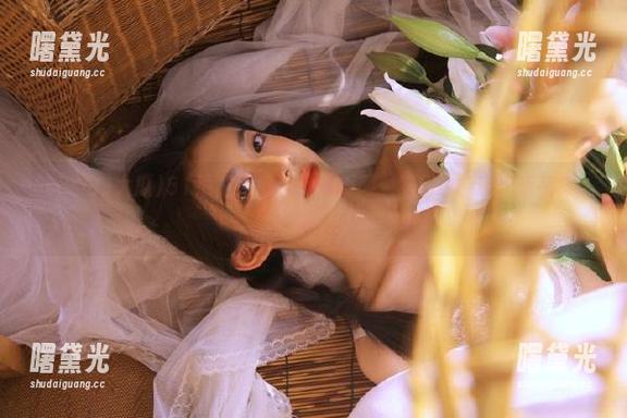 51热门大瓜 51热门大瓜app大不同:黑料也能玩出新花样!谁扔的锤子?