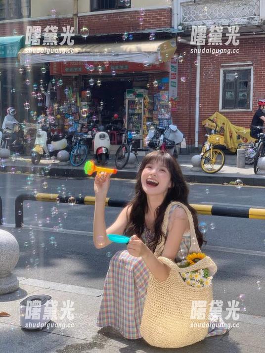 52mm.icu，入口在哪里？好像被伪装成了迷雾…
