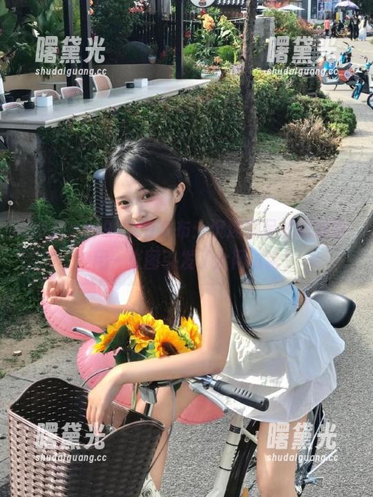 91icg 91icg发布:沉迷发呆的职场猫,用一张图引发了全网讨论!