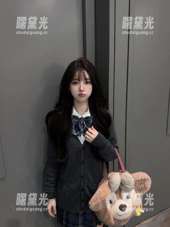 从91吃瓜网网页看今朝，今日大瓜大到让人招架不住！