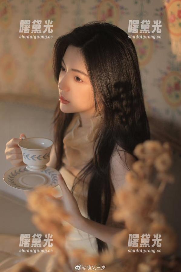 导航至tttzzz5.cc，黑料让我坐不住，今晚的瓜有点精彩诶！