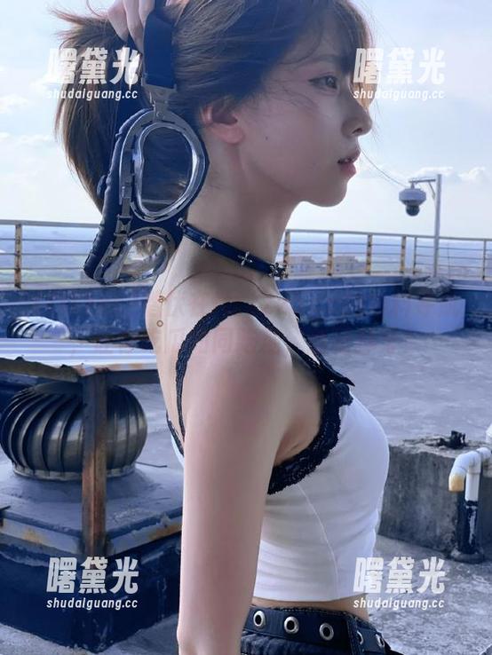 tttzzz 潜伏在tttzzz5.cc的黑料导航,让你吃瓜如同吃糖,甜到掉牙!