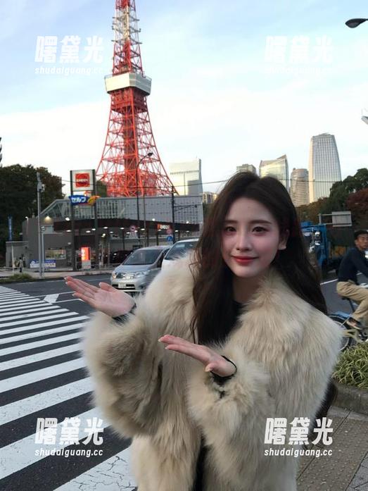 tttzzz tttzzz5.cc黑料吃瓜线路,轻松带你走上戏精的快车道!