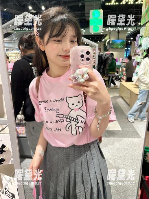 对于黑料吃瓜网tttzzz5.cc，我决定不再害臊，随意收藏每一条黑料，沉迷！