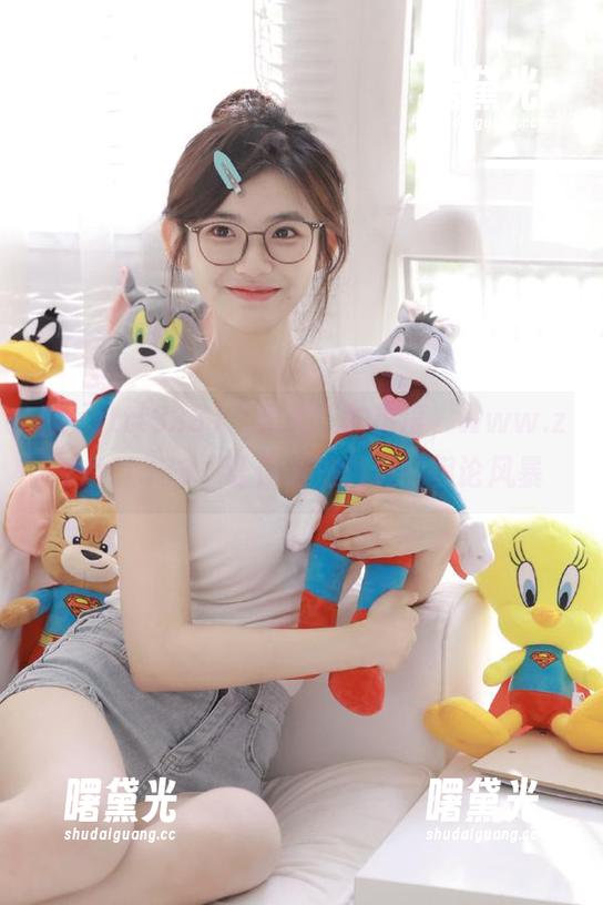 zzzttt333 “永久”的热度,www.zzzttt333,让你无法逃避的舆论风暴