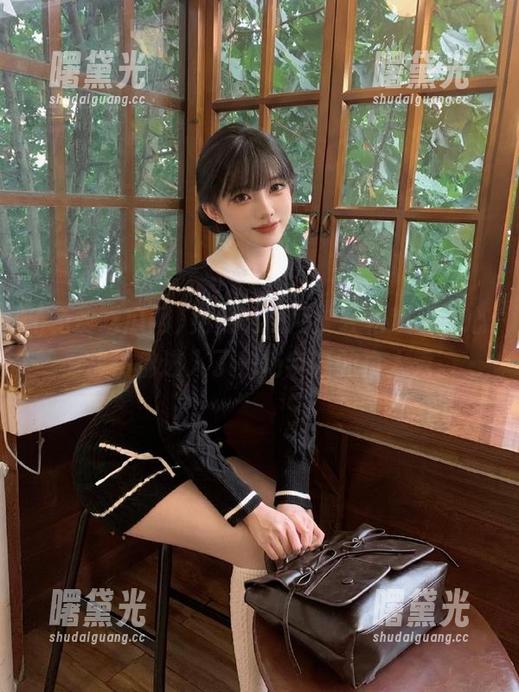 免费吃瓜网：轻松观看，心情却仿佛进入了一场疯狂的真人秀。