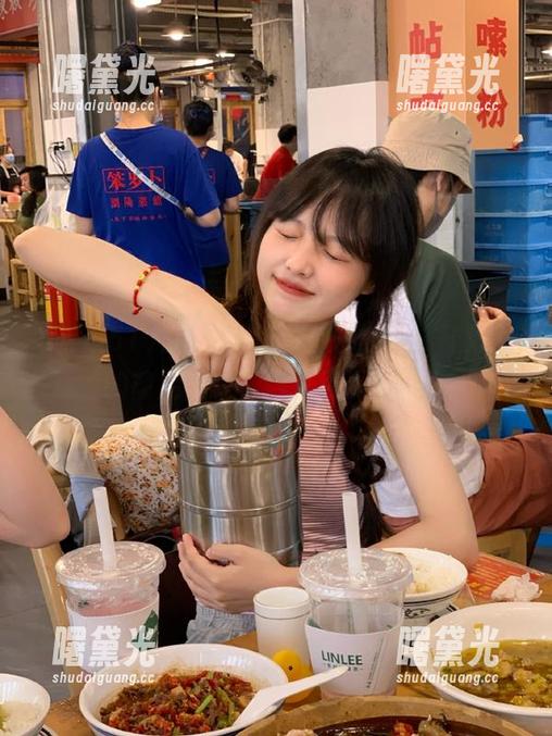 没想到吧，在线吃瓜51视频里的暗潮涌动，简直引人深思！
