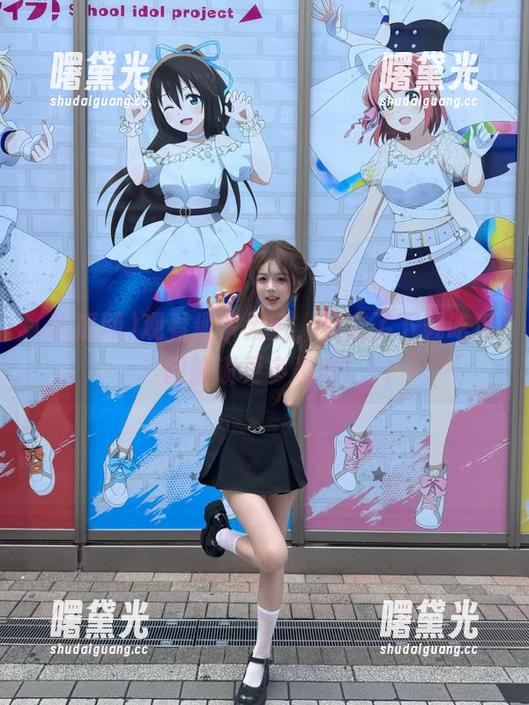 观看趣事无穷，别忘了下载吃瓜网解锁更多爆料！