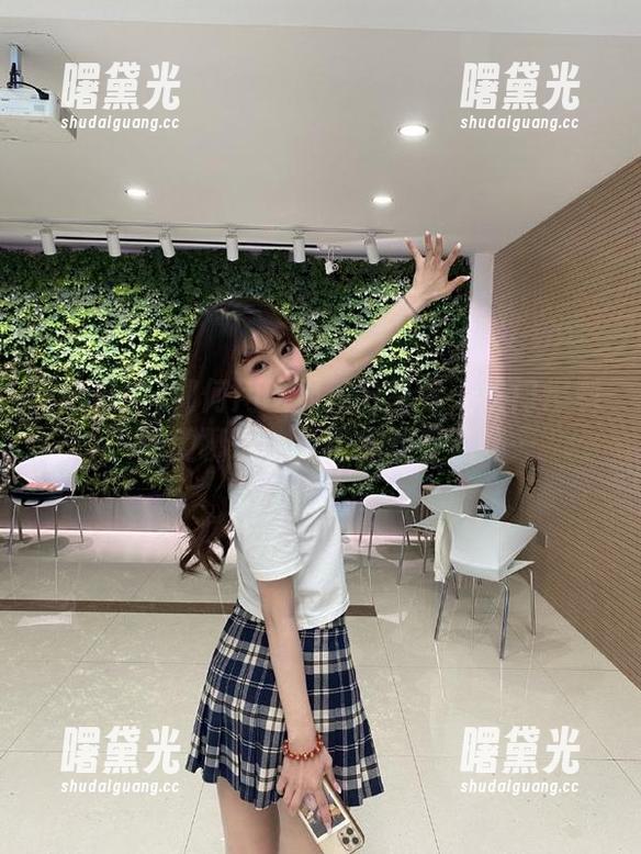 吃瓜网 如何用吃瓜网分享今天热门爆料?随便聊聊,反正我就爱八卦…