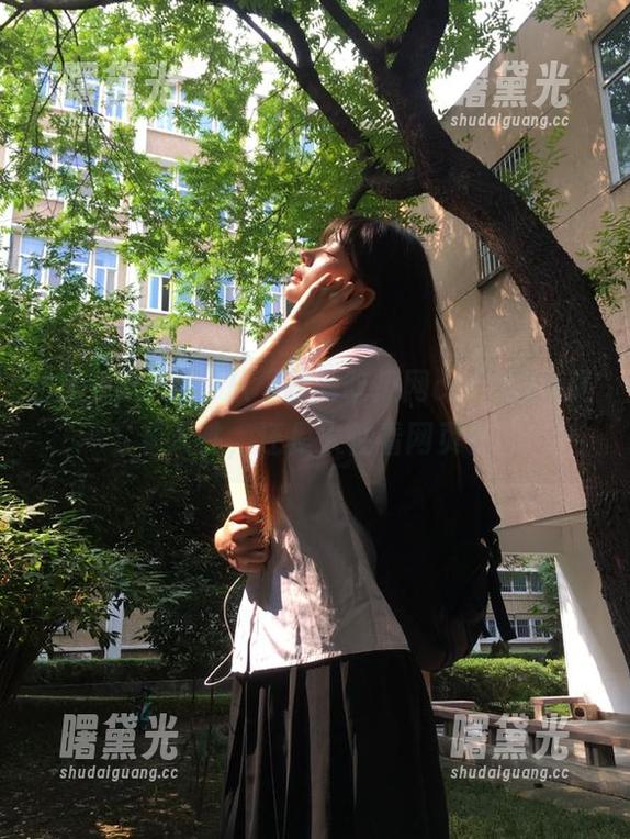 我爱吃瓜网 从“我爱吃瓜网cg”的网页看人性,还是人性看网页?