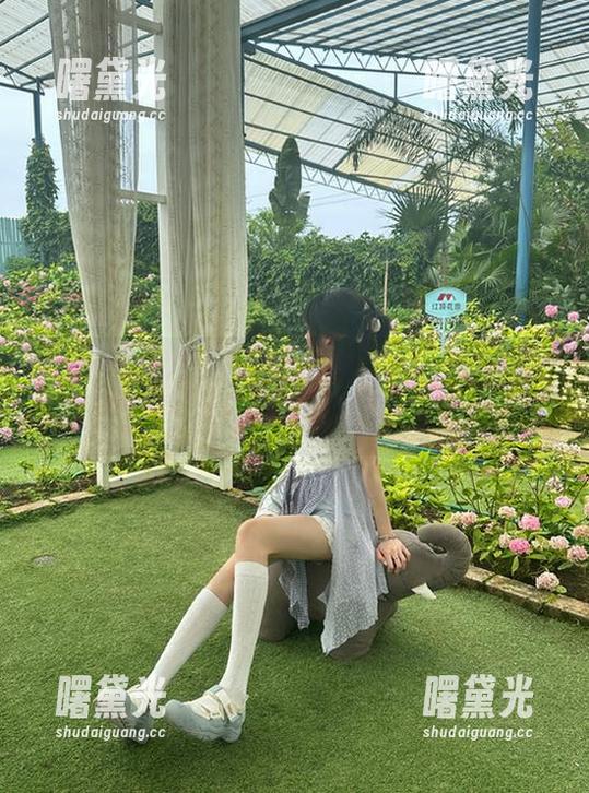 黑料吃瓜不打烊 潜入黑料吃瓜不打烊官网入口,传送门一开启,八卦犹如泉涌!
