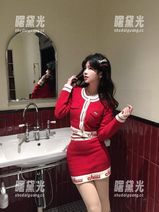 如何一键收藏黑料社app里的‘惊艳’瞬间，问过我喜欢的那位吗？