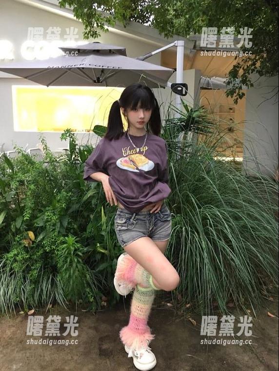 黑料网曝网站：吃瓜还得在线，看直播脸红心跳！
