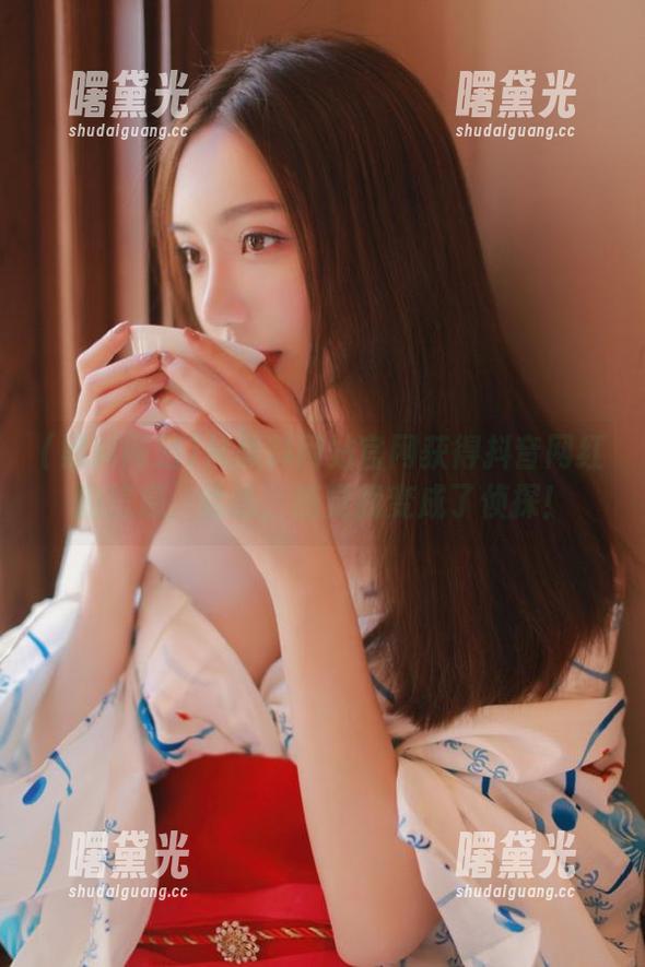 黑料网站 从黑料网站官网获得抖音网红的信息,哈哈,感觉我变成了侦探!